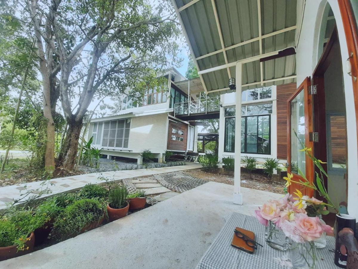 Bed and Breakfast Baangaimuan Lamphun Exterior foto