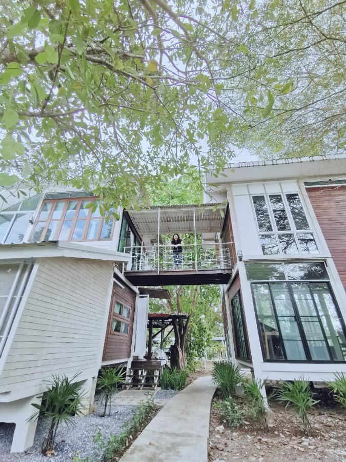 Bed and Breakfast Baangaimuan Lamphun Exterior foto